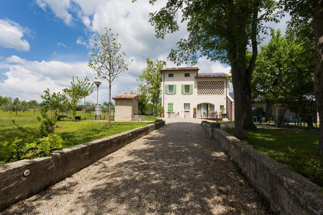 Agriturismo Redo Ponti sul Mincio Séjour à la ferme