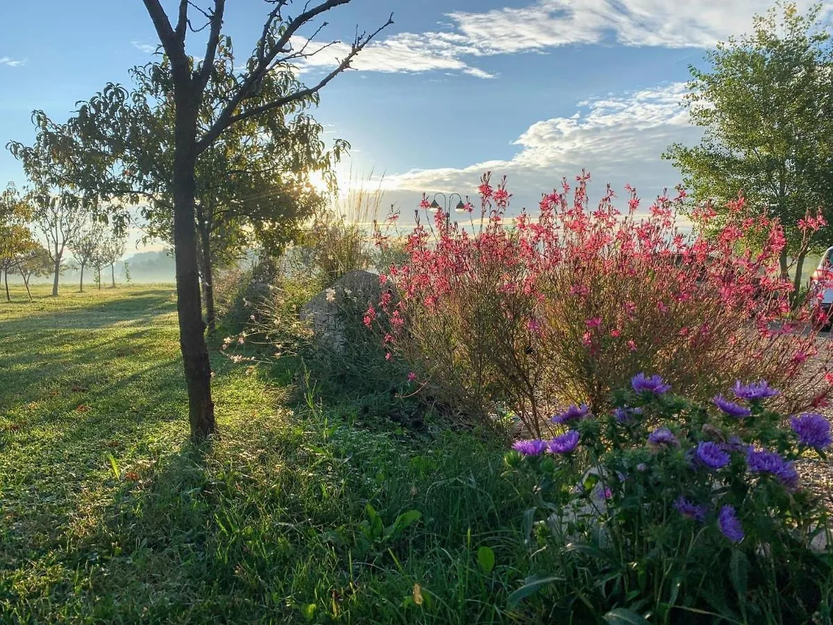 Agriturismo Redo Ponti sul Mincio Séjour à la ferme